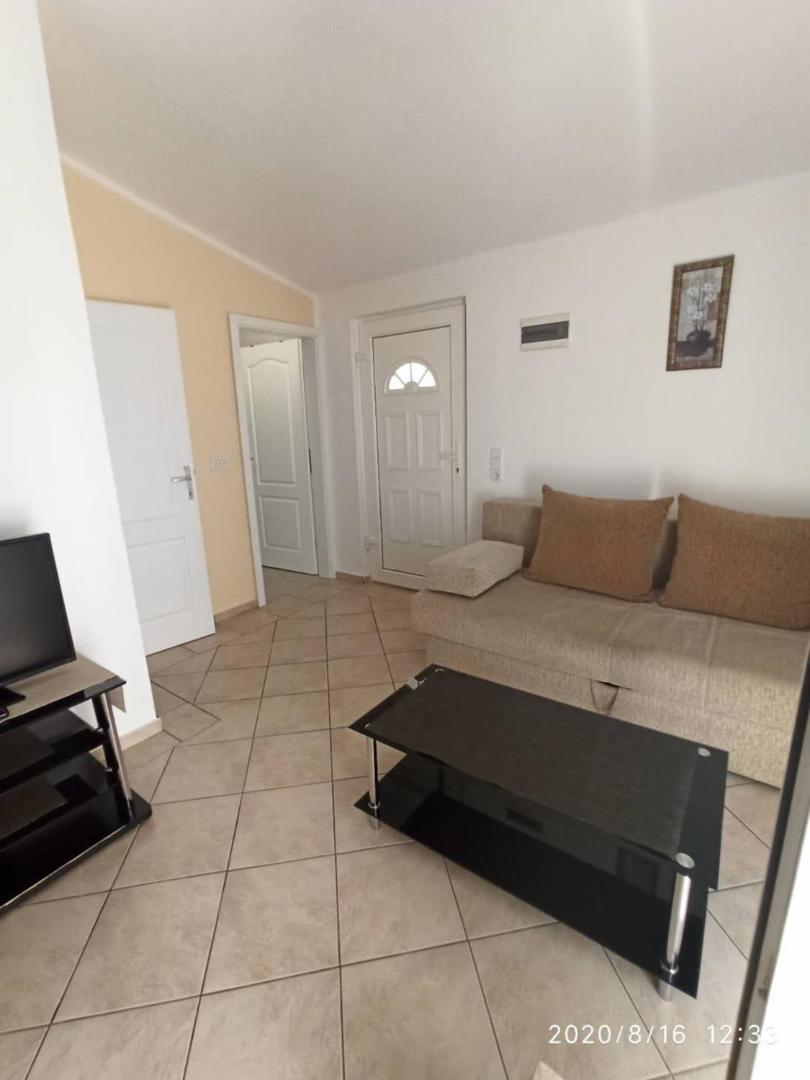 Apartmani Lun Vir Exterior photo