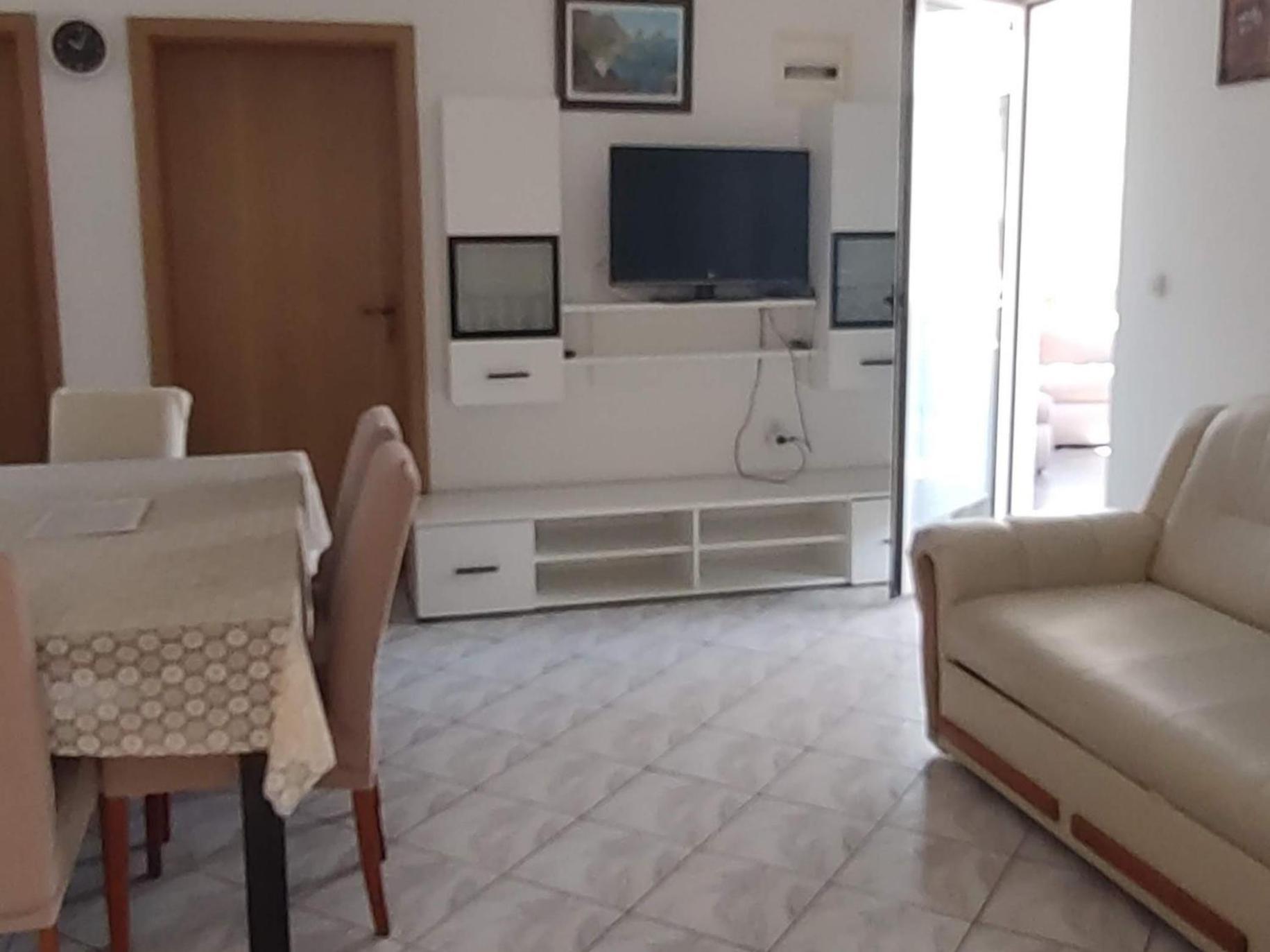 Apartmani Lun Vir Exterior photo