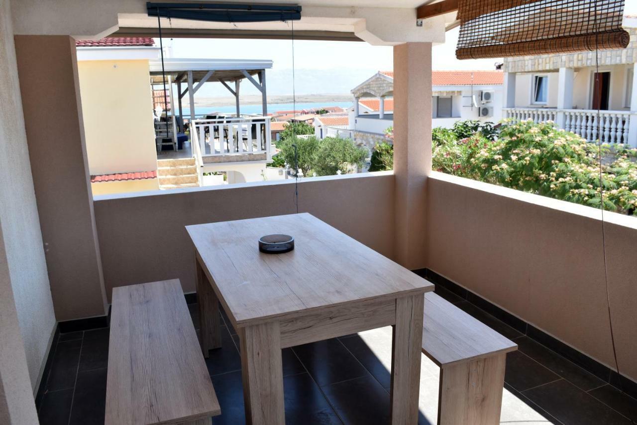 Apartmani Lun Vir Exterior photo